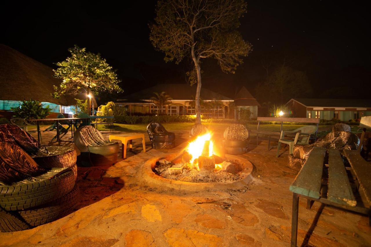 Mirembe Resort Beach Hotel Ssese Kalangala 外观 照片